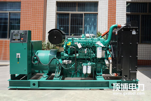 頂博電力與江蘇順盈市政建設(shè)第三次合作，簽訂100KW玉柴電機(jī)組2臺(tái)