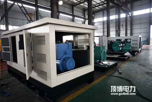 購買康明斯靜音式柴油發電機組，哪個廠家好