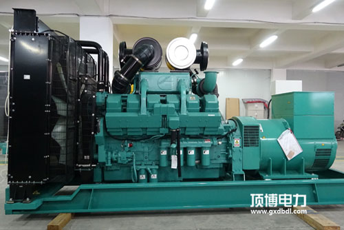 頂博簽訂廣西恒大企業集團350KW重慶康明斯柴油發電機組