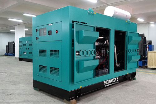 頂博承接了柳州安琪酵母有限公司柴油發電機組升級靜音箱工程